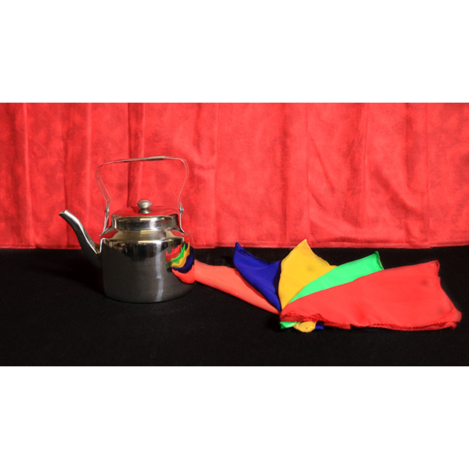 [매직 티포트]Magic Tea Pot (Economy) by Mr. Magic - 단 한 개의 주전자에서 다양한 종류의 음료가 나옵니다.