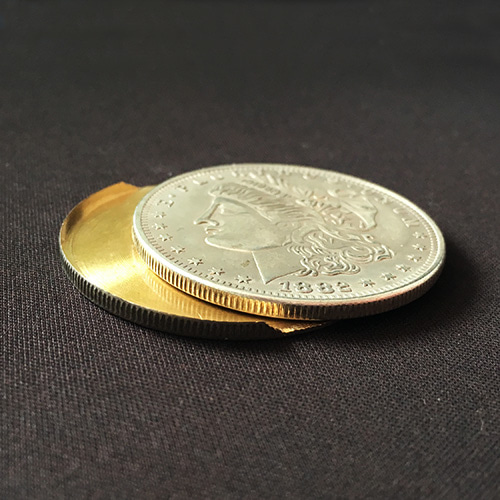 [슬리퍼리 익스팬디드쉘/모건달러] Slippery Expanded Shell (Morgan Dollar, Copper) 잘 보지 못했던 새로운 동전마술과 기믹입니다.