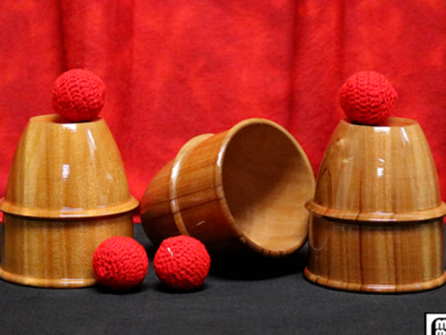 컵앤볼 우드 Cups and Balls (Wooden)